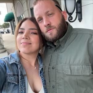 Meet your Posher, Claudia